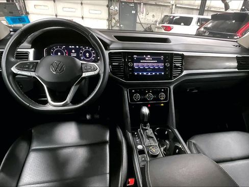 Used 2022 Volkswagen Atlas SE image 29