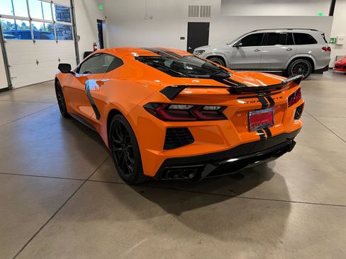 Used 2023 Chevrolet Corvette Stingray Coupe w/ Z51 Performance Package image 5