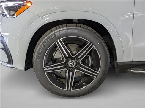 New 2026 Mercedes-Benz GLE 450 4MATIC image 10