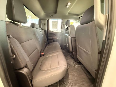 Used 2020 GMC Sierra 1500 SLE w/ SLE Value Package image 19