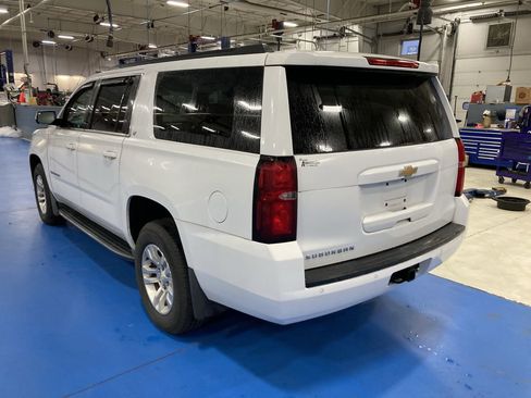 Used 2018 Chevrolet Suburban LT image 5