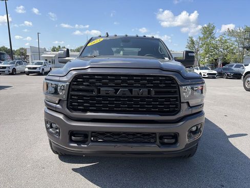 Used 2024 RAM 2500 Big Horn w/ Night Edition AWD/4WD image 10