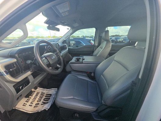 Used 2025 Ford F350 XL AWD/4WD image 5