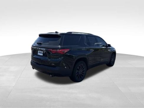 Used 2023 Chevrolet Traverse RS FWD image 10