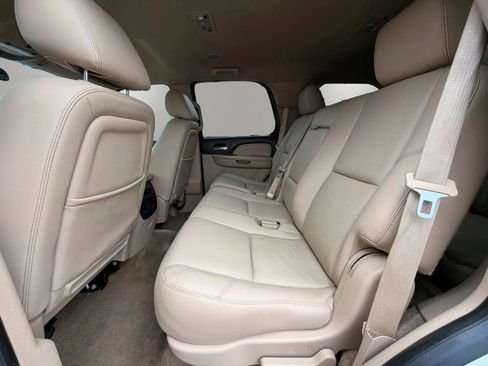 Used 2013 GMC Yukon Denali AWD/4WD image 24