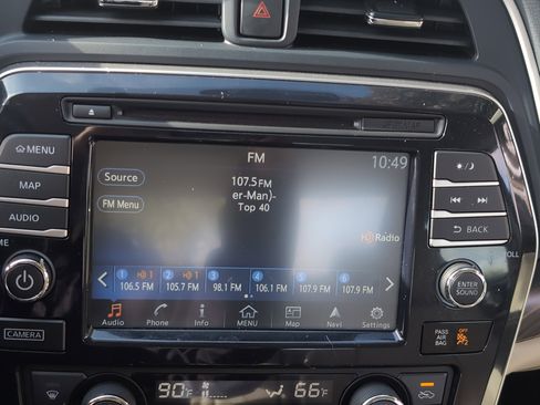 Used 2018 Nissan Maxima Platinum image 23