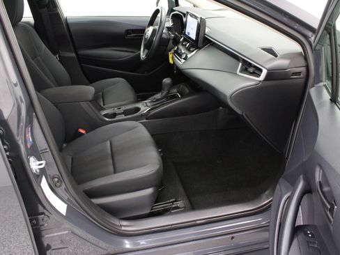 Used 2026 Toyota Corolla LE FWD image 33