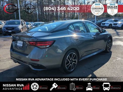 Used 2025 Nissan Sentra SR image 5