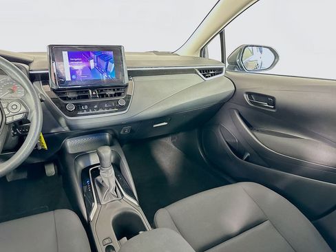 Used 2024 Toyota Corolla LE image 22