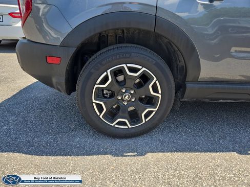 Certified 2025 Ford Bronco Sport Outer Banks w/ Outer Banks Tech Package+ AWD/4WD image 16