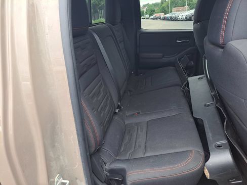 Used 2023 Nissan Frontier PRO-4X w/ Pro Convenience Package AWD/4WD image 22
