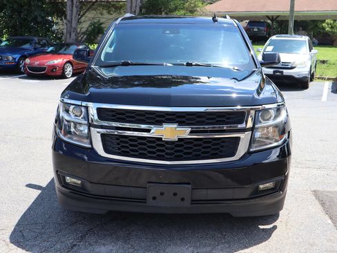 Used 2020 Chevrolet Suburban LT AWD/4WD image 2