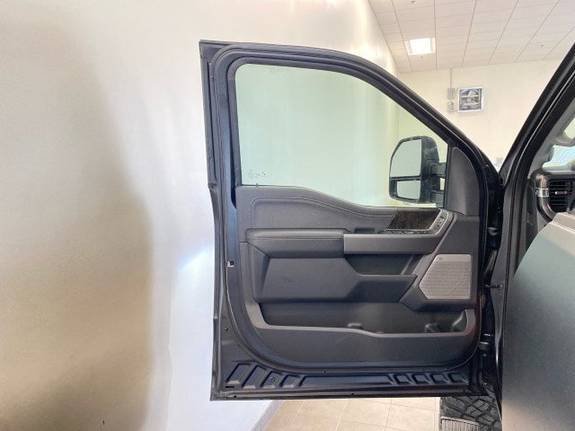 New 2026 Ford F250 Lariat w/ Black Appearance Package AWD/4WD image 20