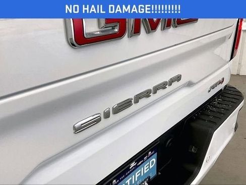 Certified 2023 GMC Sierra 1500 AT4 w/ AT4 Premium Package AWD/4WD image 9