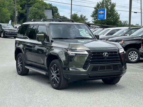 Used 2024 Lexus GX 550 w/ Cold Area Package AWD/4WD image 1
