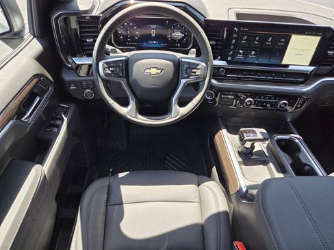 New 2026 Chevrolet Silverado 1500 LT w/ All Star Edition Plus image 9