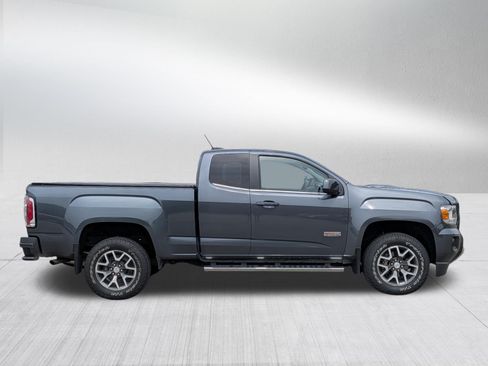 Used 2015 GMC Canyon SLE w/ All-Terrain Package AWD/4WD image 8