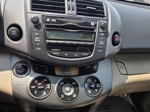 Used 2011 Toyota RAV4 Limited w/ Limited Extra Value Pkg AWD/4WD image 14
