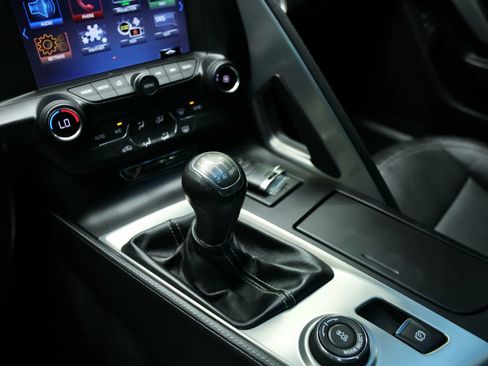 Used 2015 Chevrolet Corvette Stingray Coupe w/ ZF1 Appearance Package image 34
