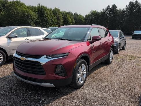 Used 2020 Chevrolet Blazer LT FWD image 1