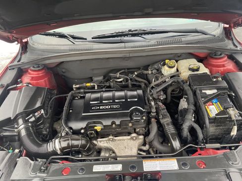 Used 2014 Chevrolet Cruze LT image 23