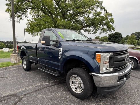 Used 2017 Ford F350 XL AWD/4WD image 2