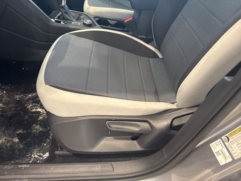 New 2026 Volkswagen Taos S image 18