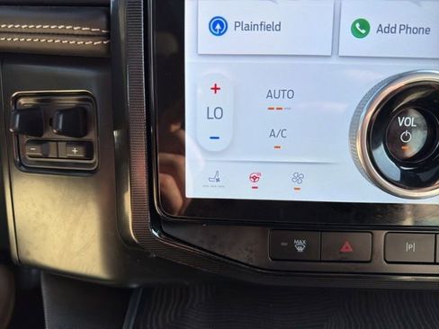 Used 2023 Ford F150 Lightning Platinum AWD/4WD image 53