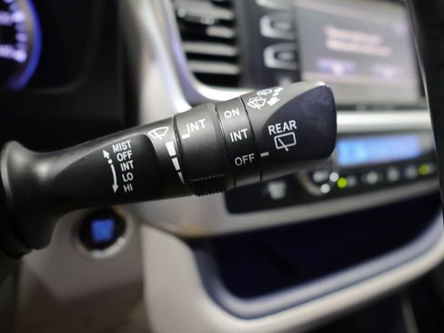 Used 2019 Toyota Highlander Limited AWD/4WD image 37