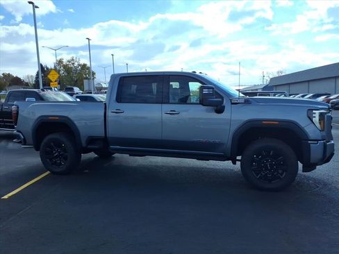 New 2026 GMC Sierra 2500 AT4 w/ AT4 Premium Plus Package image 2
