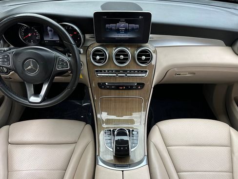 Used 2018 Mercedes-Benz GLC 300 image 29