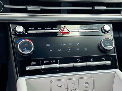 New 2026 Hyundai Santa Fe SE FWD image 27