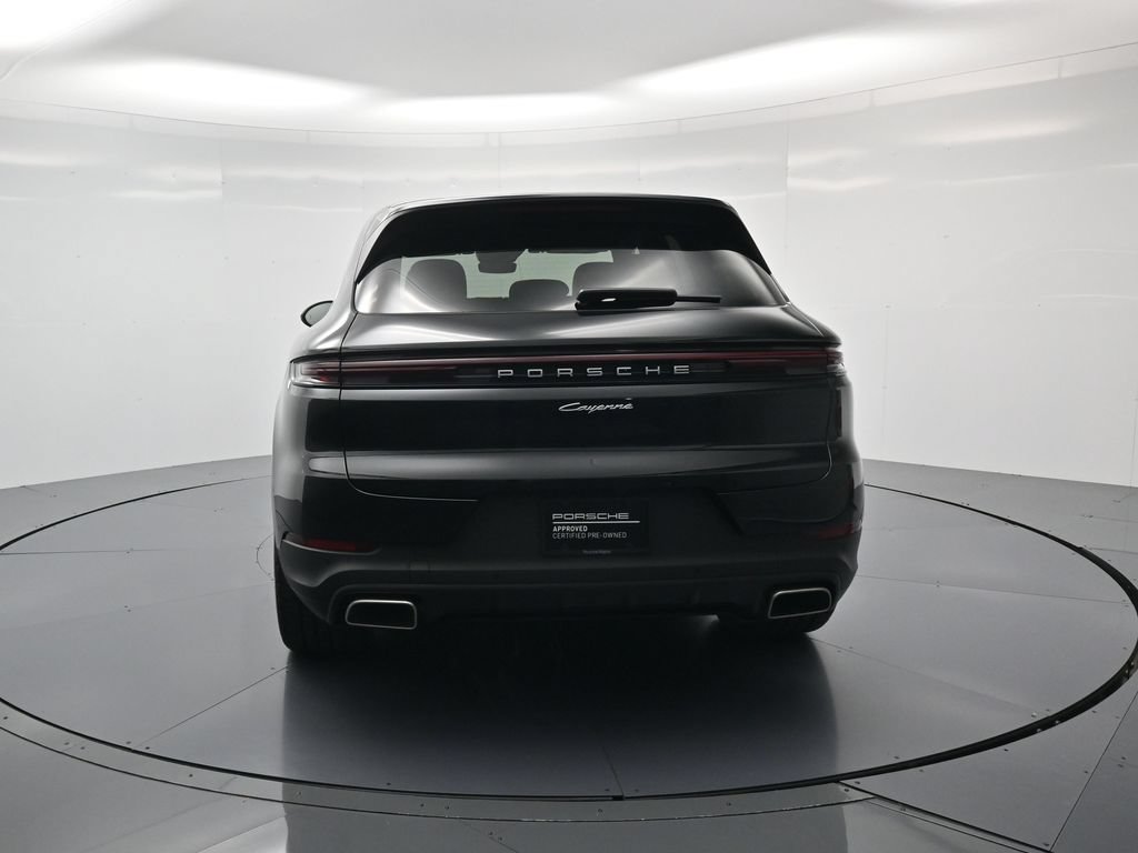 Used 2026 Porsche Cayenne AWD/4WD image 37