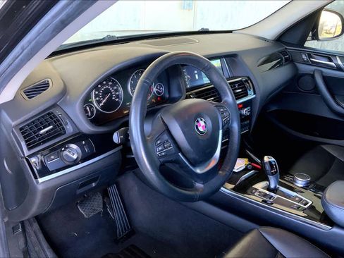 Used 2017 BMW X3 sDrive28i w/ Premium Package image 17