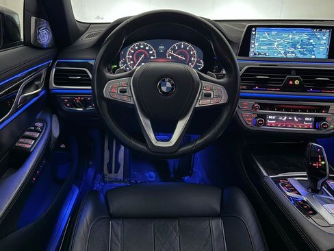 Used 2016 BMW 750i xDrive AWD/4WD image 31