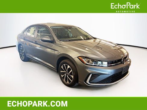 Used 2025 Volkswagen Jetta S FWD image 1