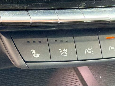 Used 2025 Cadillac CT5 V image 21