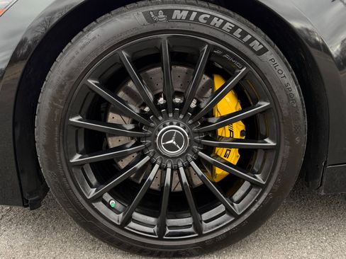 Used 2019 Mercedes-Benz AMG GT 63 image 17