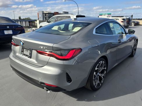 New 2026 BMW 430i Coupe w/ Parking Assistance Package image 10