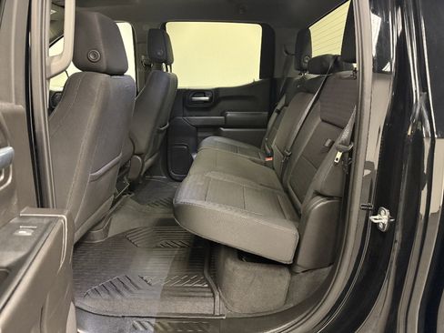 Used 2022 Chevrolet Silverado 1500 Custom Trail Boss AWD/4WD image 20