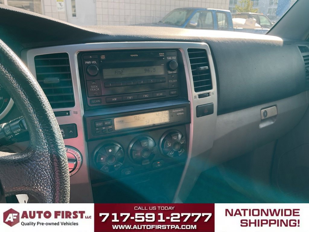 Used 2006 Toyota 4Runner SR5 AWD/4WD image 21