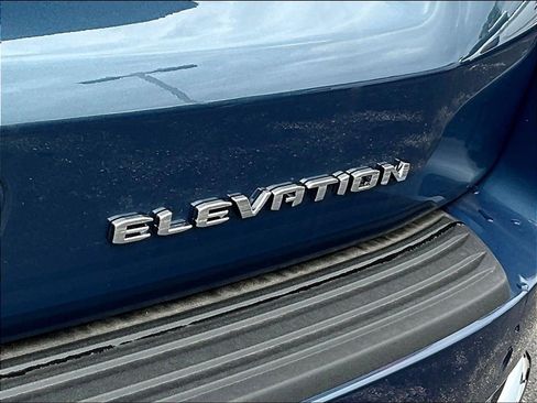 New 2026 GMC Yukon XL Elevation w/ Elevation Premium Package AWD/4WD image 14