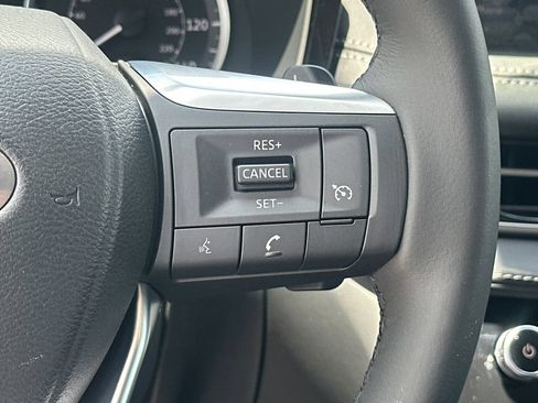Used 2025 INFINITI QX60 Pure AWD/4WD image 22