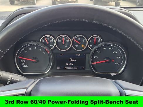 Used 2021 Chevrolet Tahoe Z71 w/ Luxury Package AWD/4WD image 16