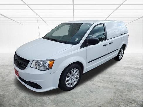 Used 2014 RAM C/V Tradesman FWD image 1