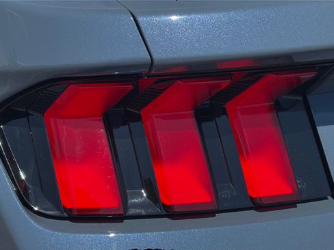 Used 2026 Ford Mustang Premium RWD image 26