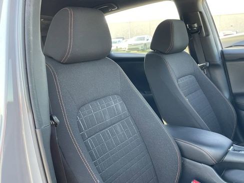 Used 2024 Honda HR-V Sport image 25