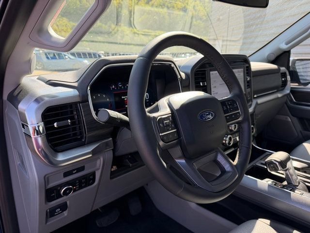 Used 2026 Ford F150 Lariat AWD/4WD image 16