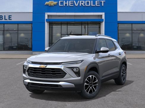 New 2026 Chevrolet TrailBlazer LT w/ LT Cold Weather Package FWD image 6