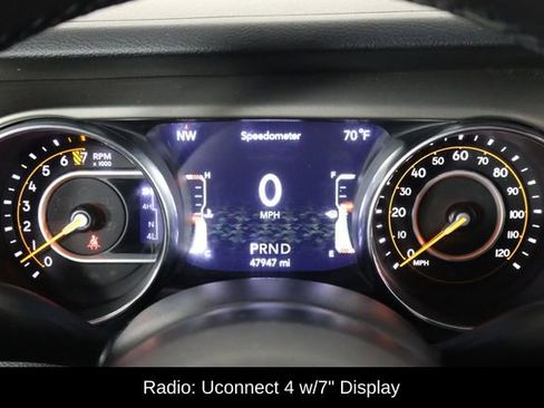 Used 2019 Jeep Wrangler Sport image 11